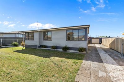 3
 
 
 
  
 
 
 1
 
 
 
  
 
 
 1
 
 
 
 
 
 
 
 74 Madden Street, Devonport TAS 7310, Devonport - Thumbnail 3