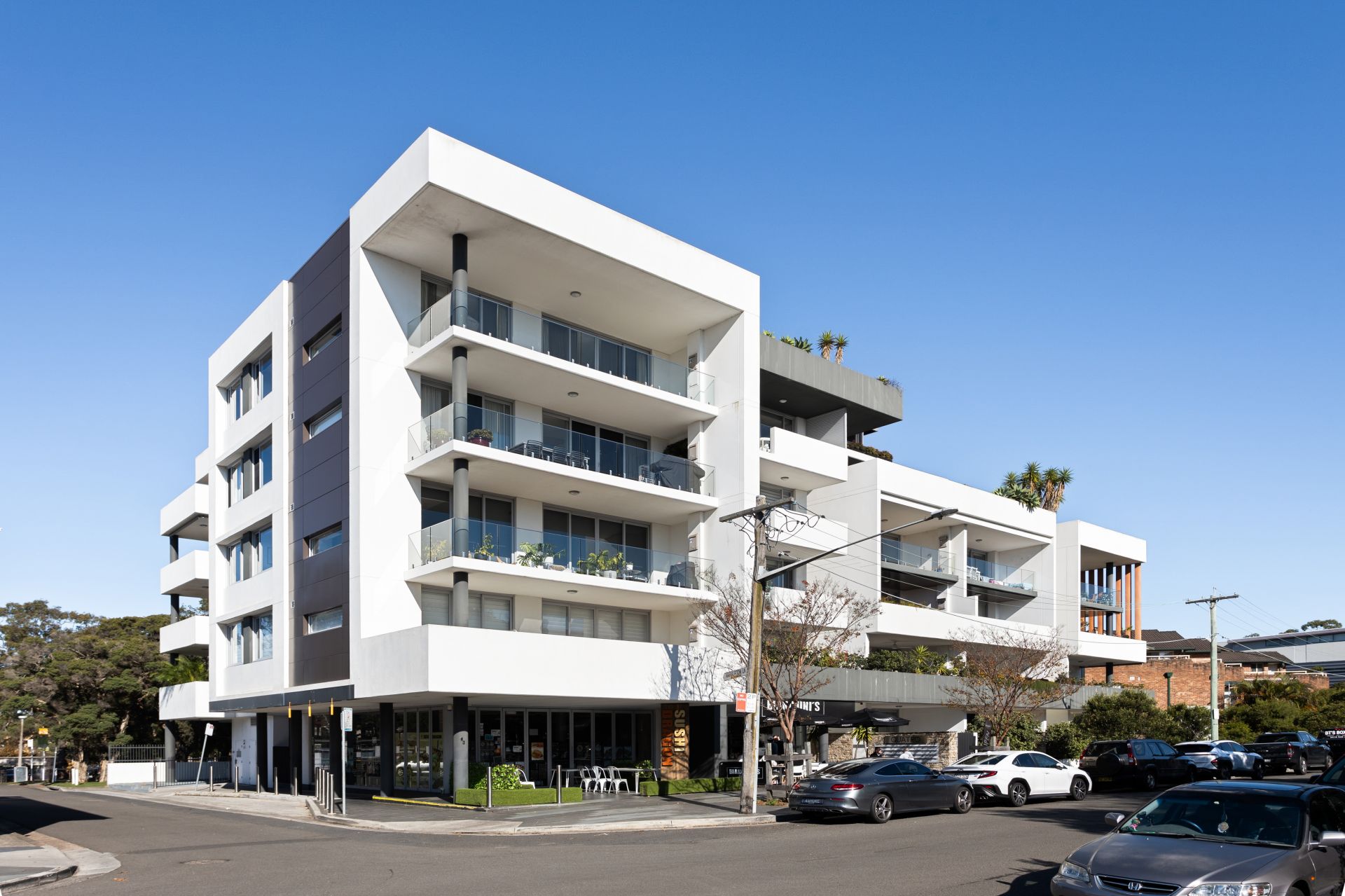 2/4-8 Warburton Street, Gymea NSW, Gymea - Thumbnail 3
