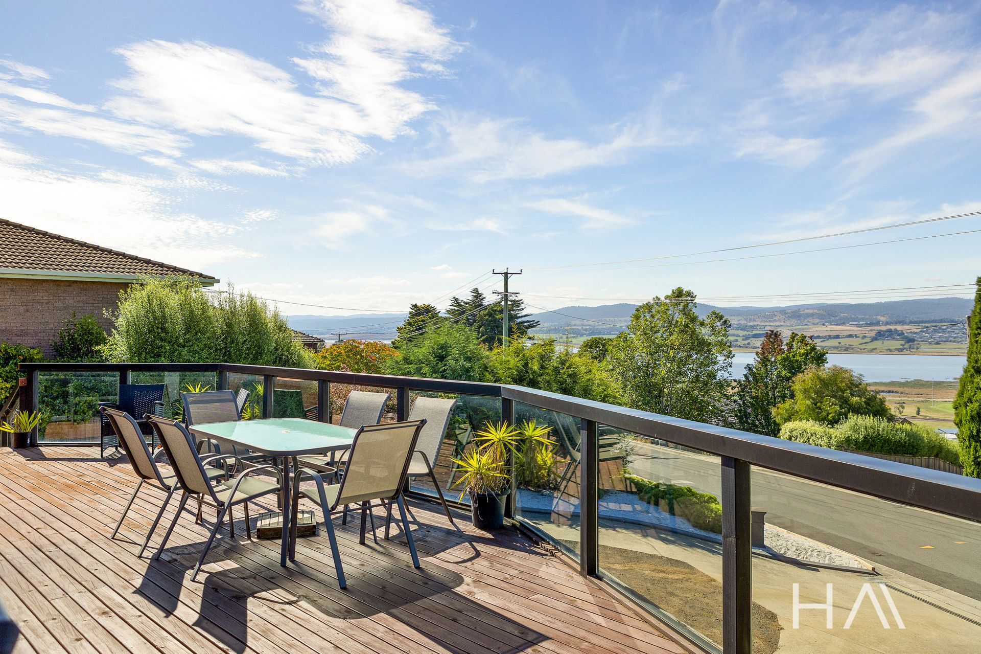 72 Cormiston Road Riverside, Riverside - Thumbnail 4