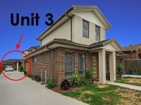 17 Perrett Avenue
