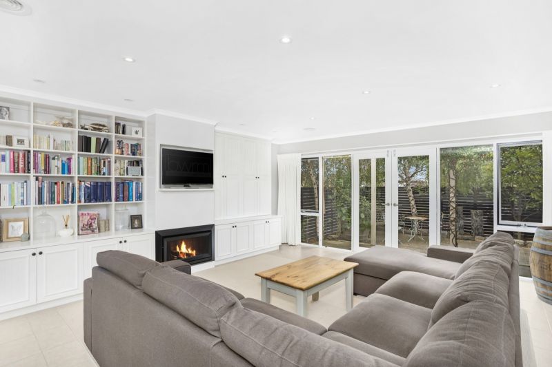 17 Milborne Drive Ocean Grove VIC, Ocean Grove - Thumbnail 2