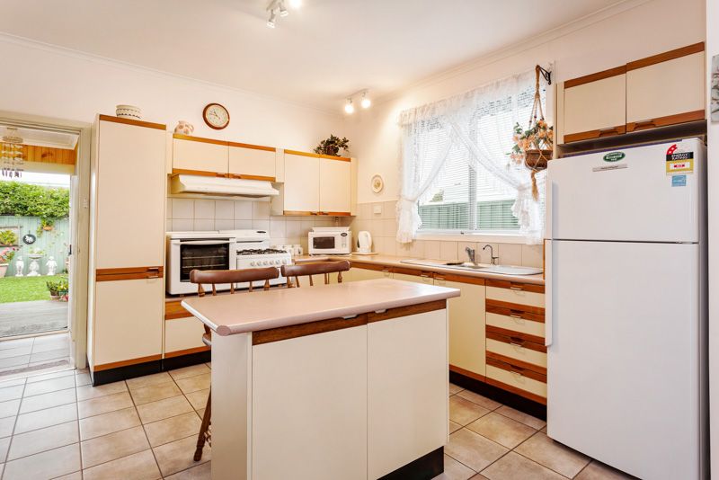 13 Pitt Street, West Footscray - Thumbnail 6