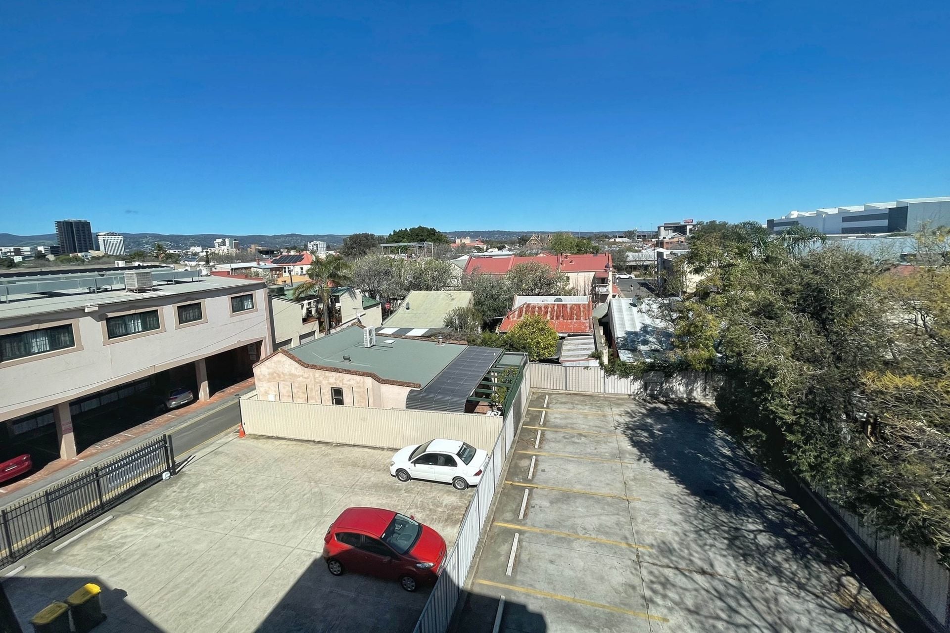 36/259 Gouger Street, Adelaide - Thumbnail 2
