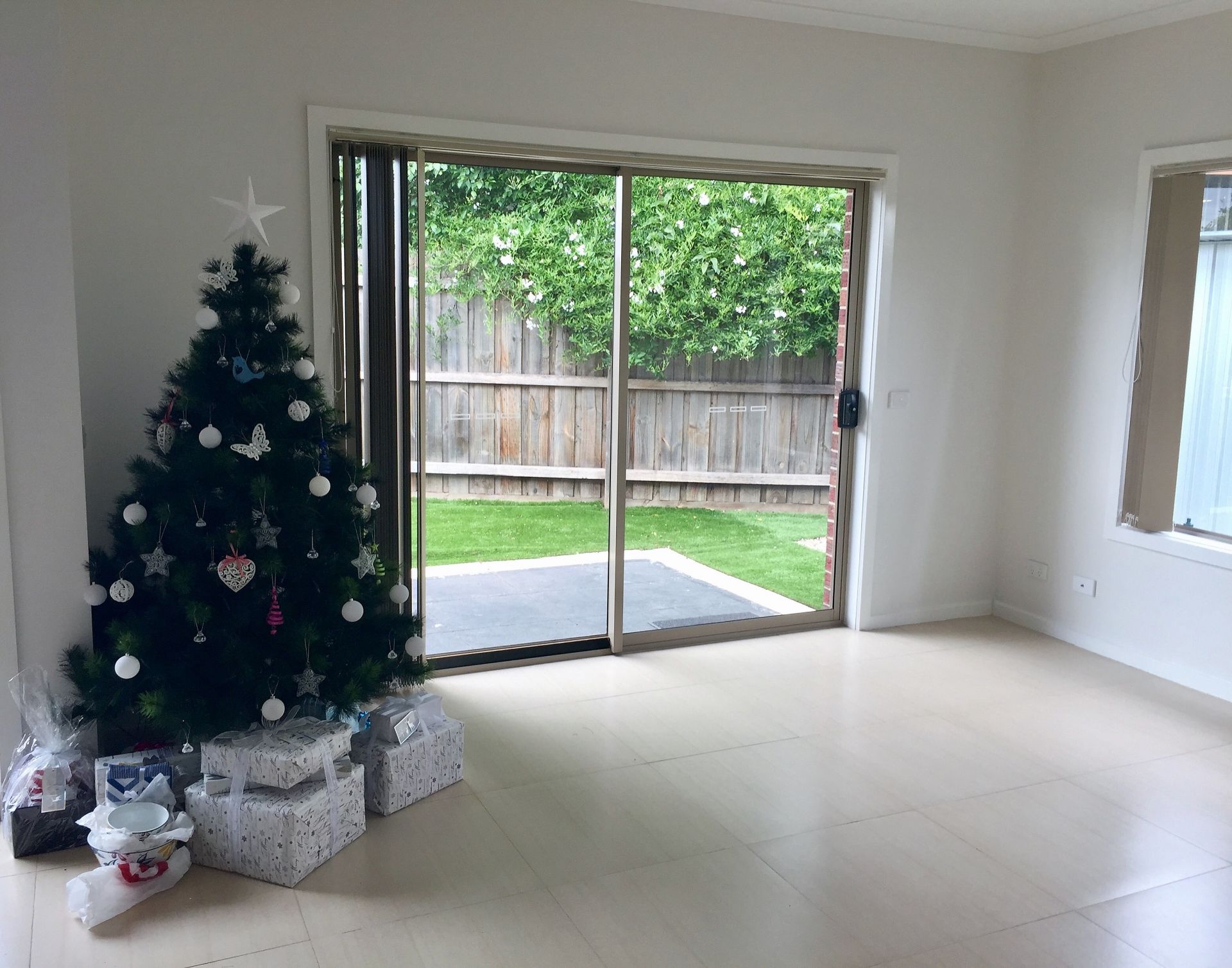 SPACIOUS, AFFORDABLE MOVE IN BEFORE CHRISTMAS!   *Insp Wed 16th Jan @ 3:50pm*