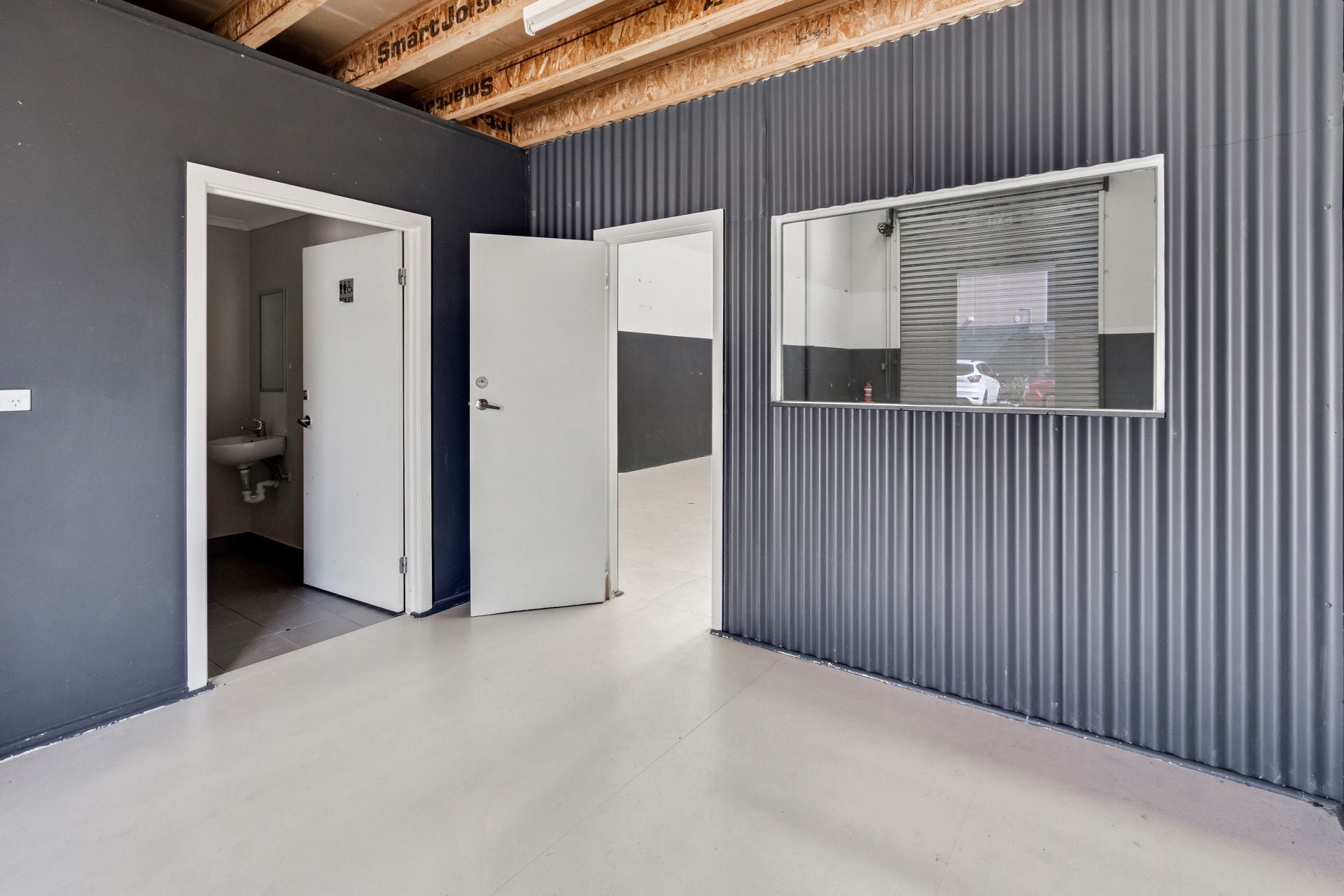THE HUB SOUTH MORANG