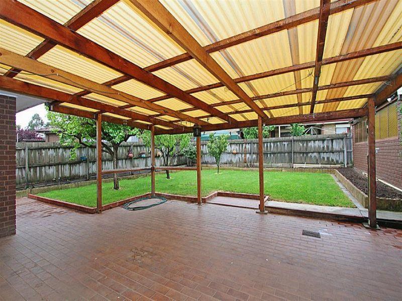 Family Home Set In A Prime Location