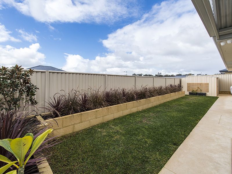 11 Camrose Parkway, Baldivis Porter Matthews Victoria Park