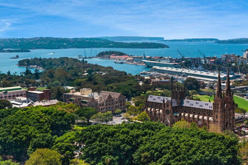 402/27 Park Street, Sydney