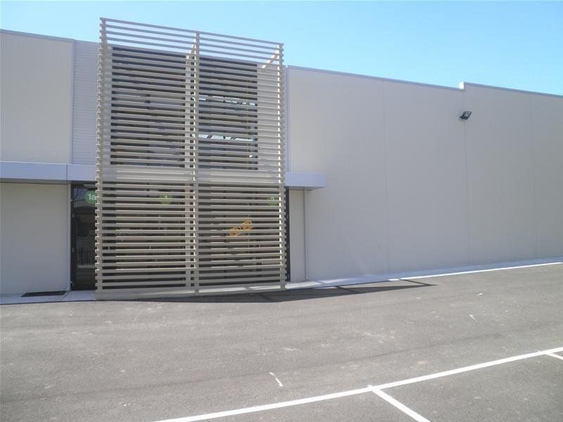 BRAND NEW 187M2 OFFICE/WAREHOUSE WITH STREET FRONTAGE M & M BUSINESS PARK