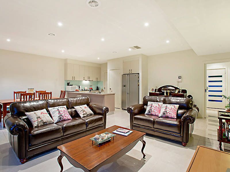 2/25 Rayner Street, Altona - Thumbnail 8