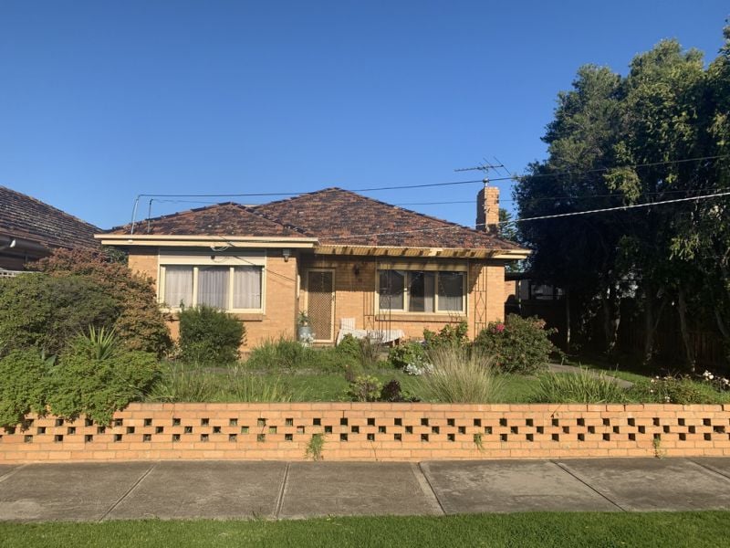 33 Ararat Street, Altona North - Thumbnail 2