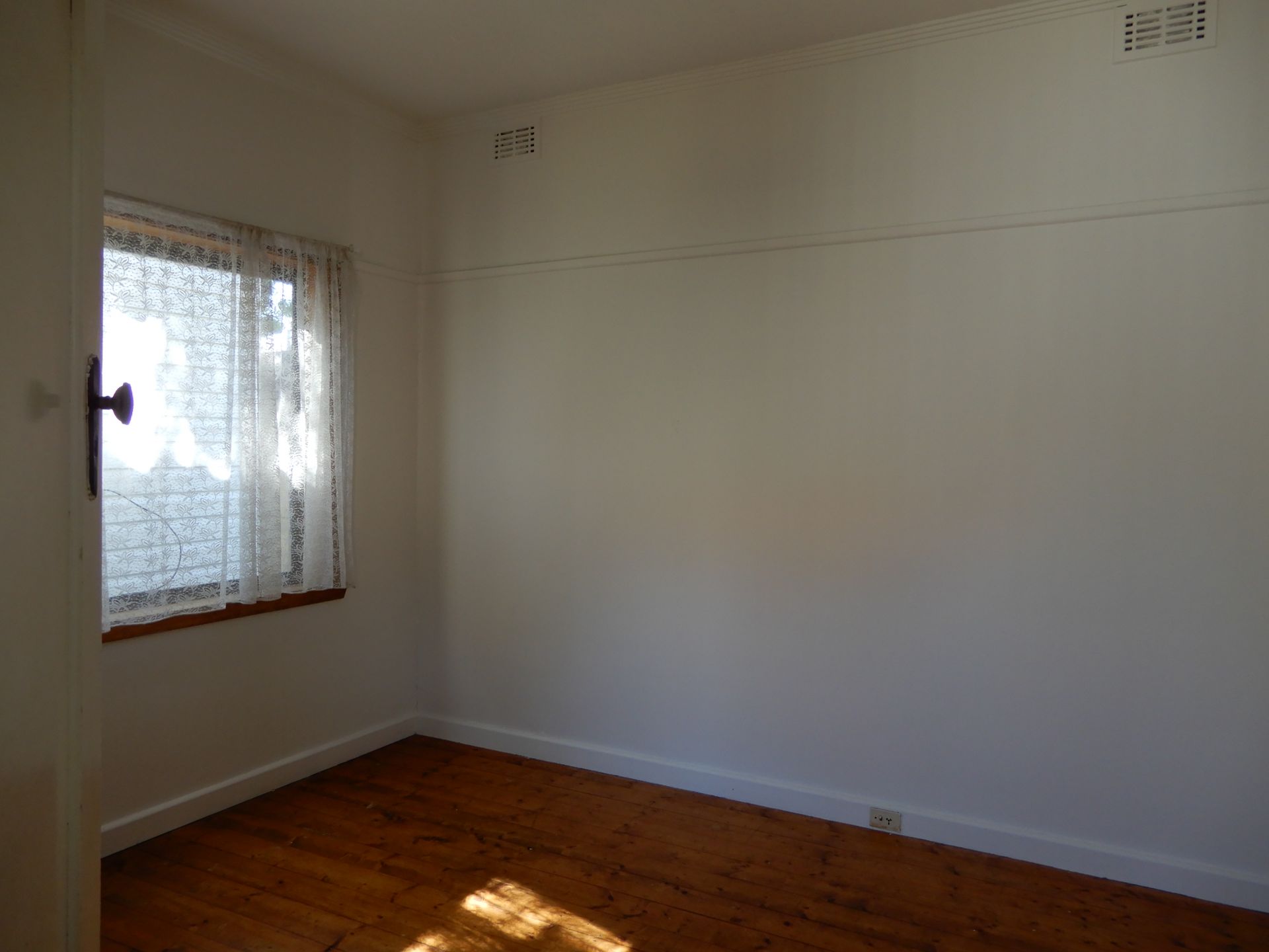 Delightful Two Bedroom Weatherboard