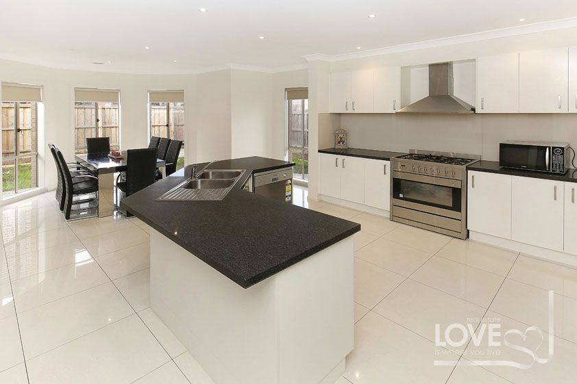 STYLISHNESS, SIZE & LOCATION, WHAT A WINNER!