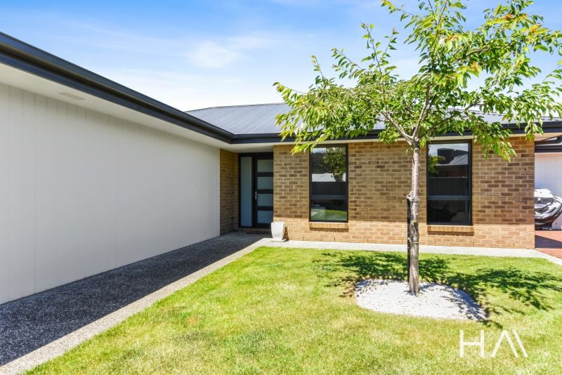 5 Madison Close Hadspen, Hadspen - Thumbnail 2