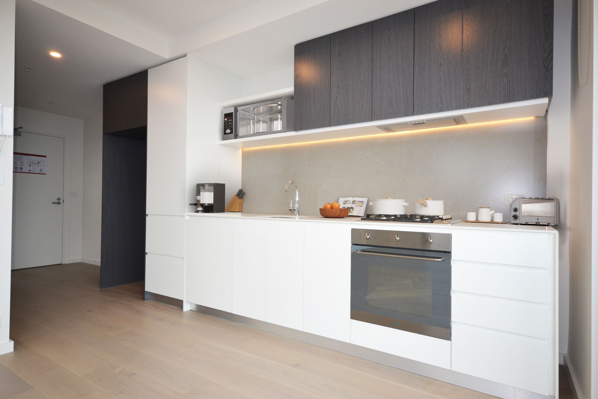 PRIME PRESTON LIVING WITH UNINTERRUPTED CITY VIEWS