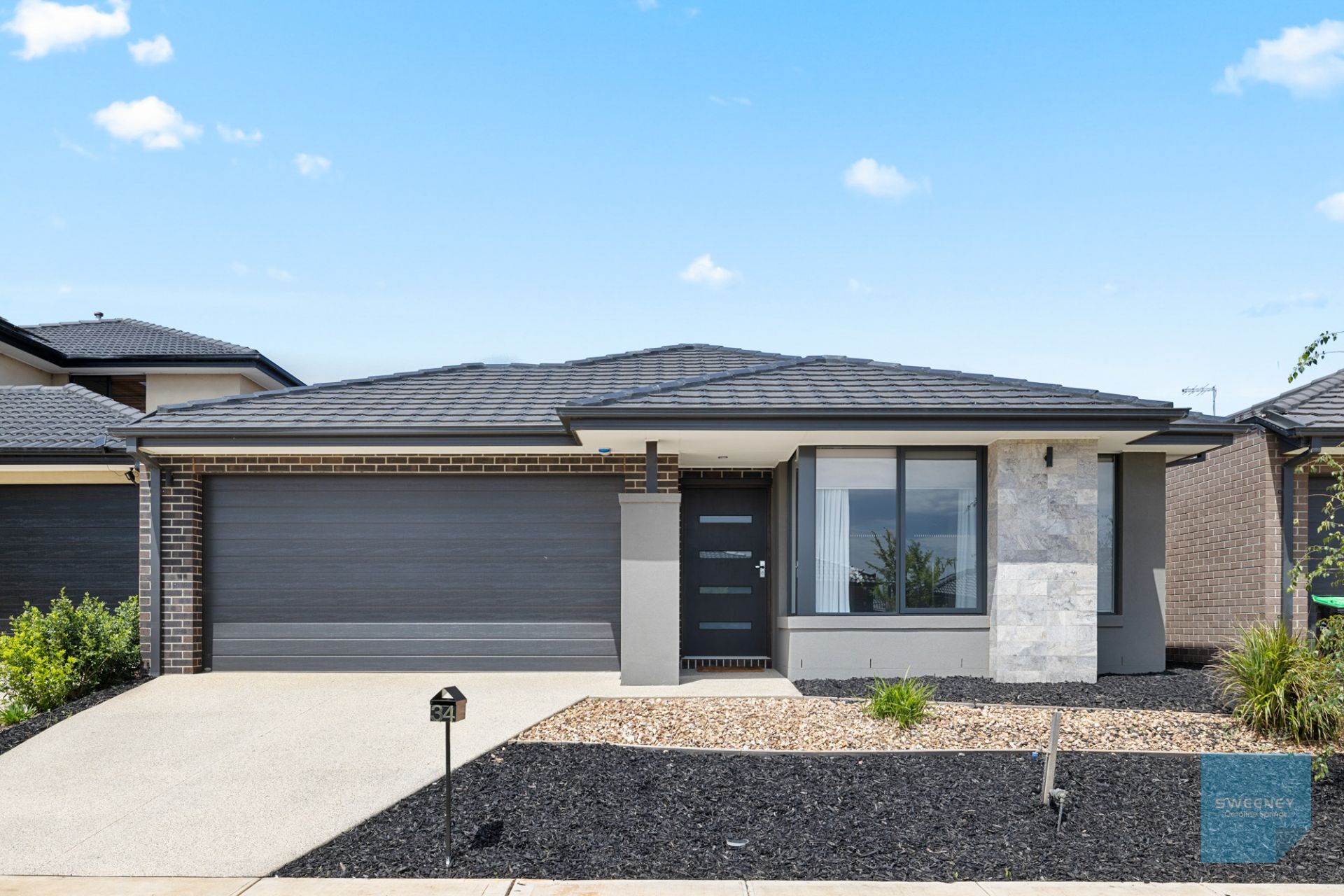 34 Sadie Avenue, Thornhill Park - Thumbnail 2