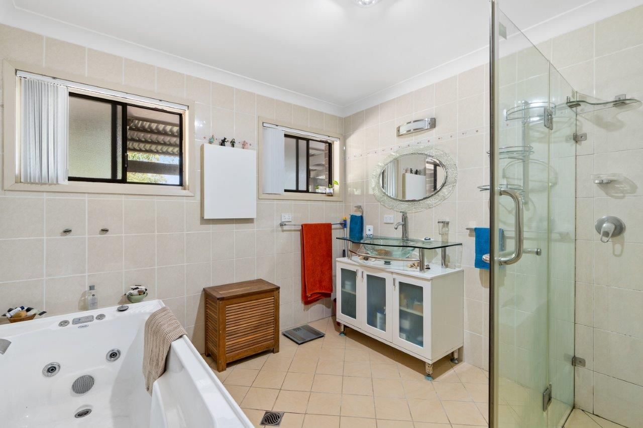 Real Estate For Sale 23 Dorit Close Mount Elliot , NSW