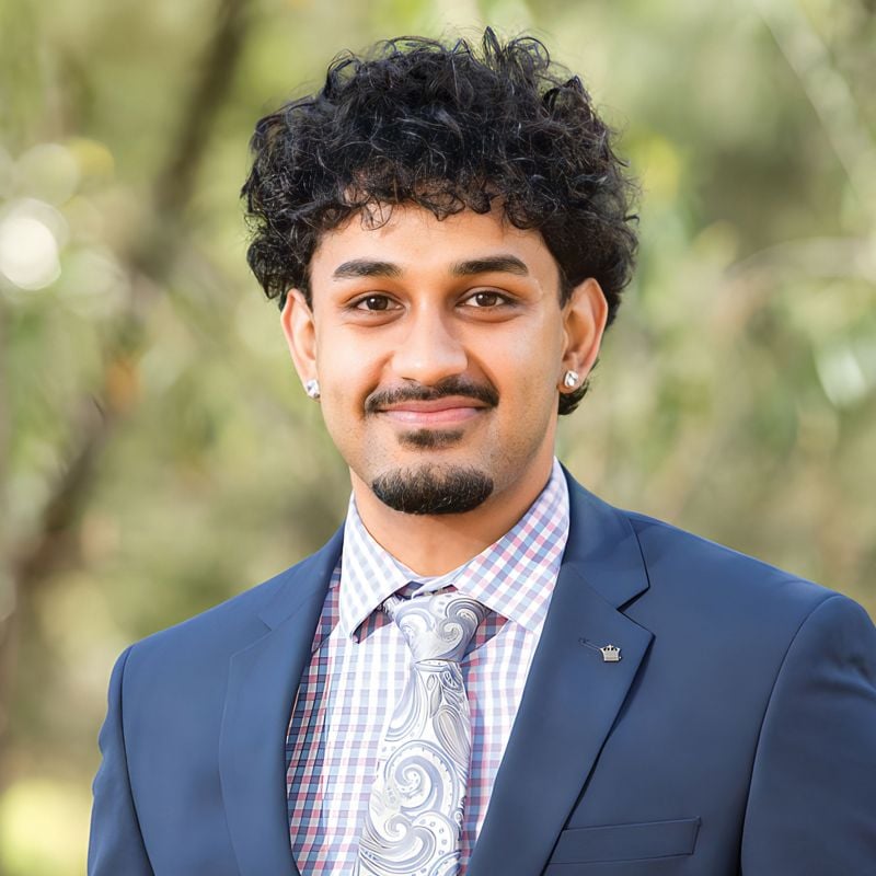 Vignesh Srinivas Real Estate Agent