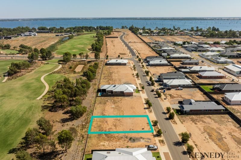169 Peter Thomson Circuit Yarrawonga VIC, Yarrawonga - Thumbnail 2
