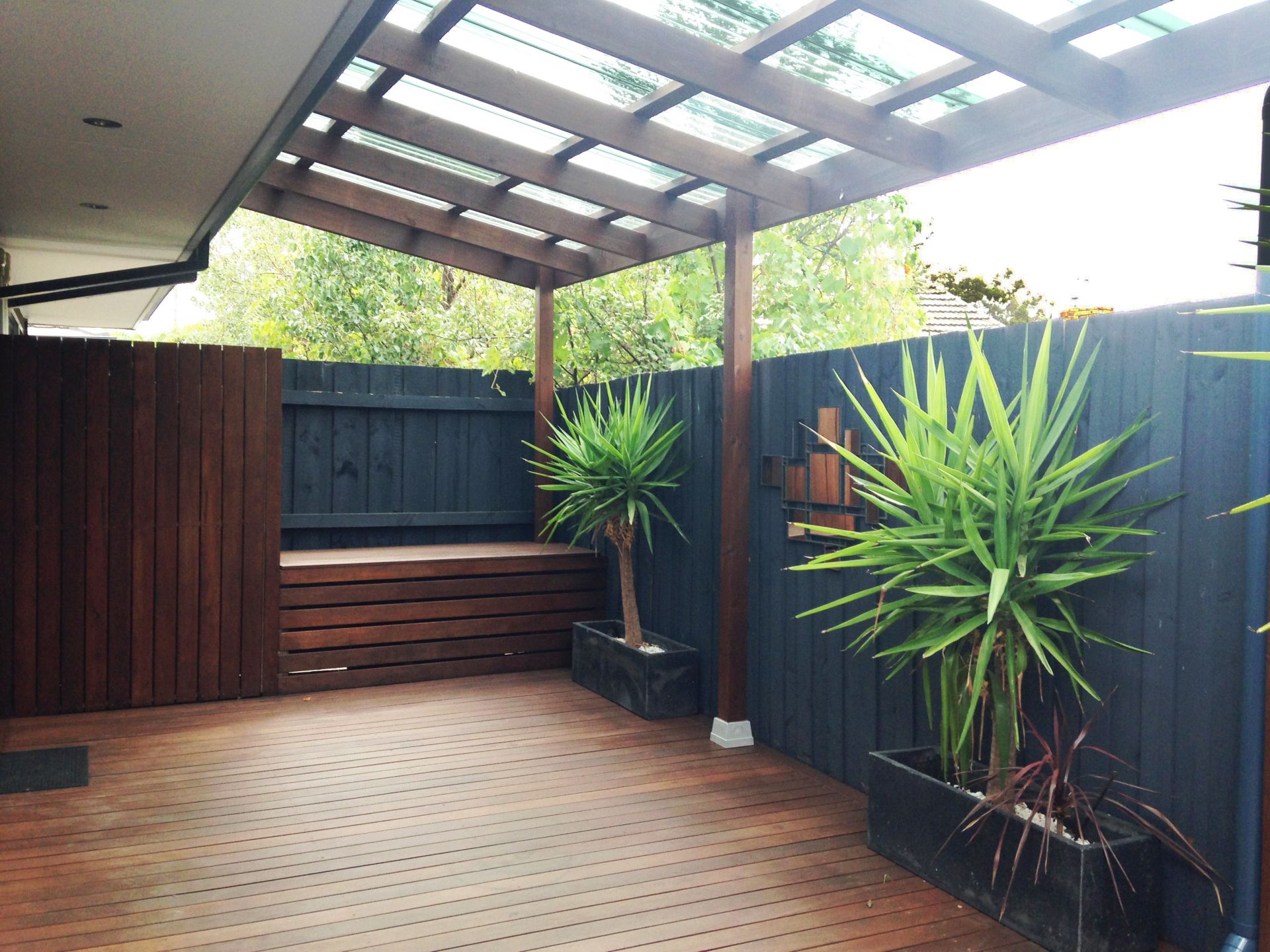 SUPERB MODERN STYLE
