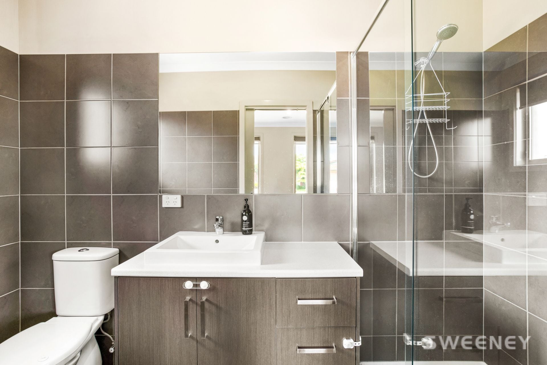 1/6 Burnett Court, Altona Meadows - Thumbnail 5