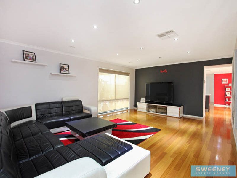 12 Marrowie Place, Taylors Hill - Thumbnail 5