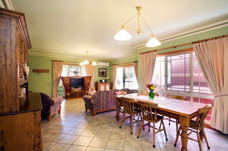 36 Horder Crescent, Bacchus Marsh - Thumbnail 5
