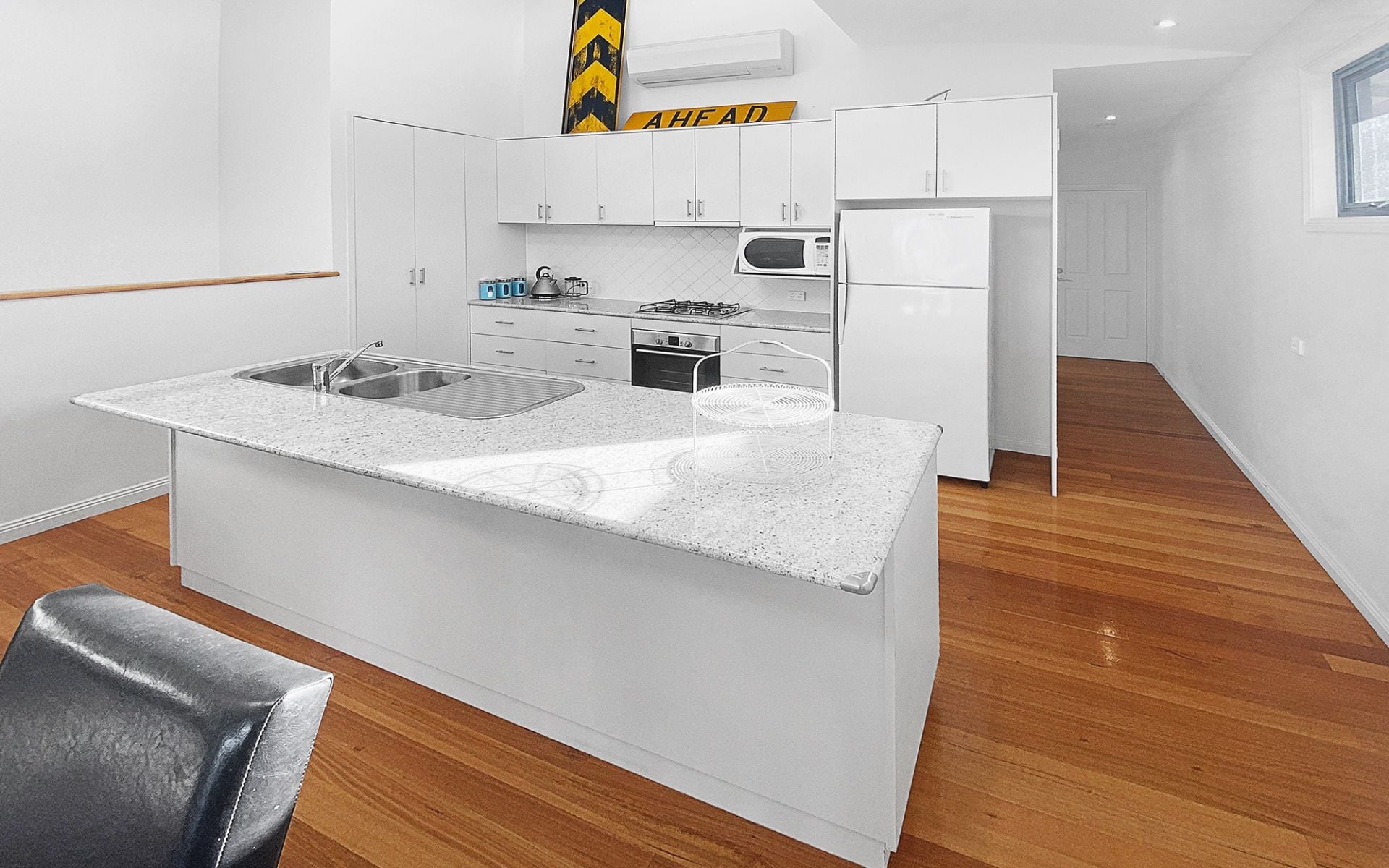 63 McLachlan Street, Apollo Bay - Thumbnail 7