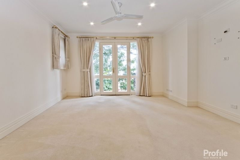 1/7 Charra Street Hyde Park 5061