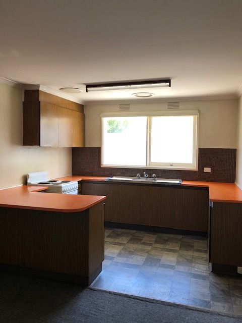 DELIGHTFUL TWO BEDROOM UNIT!
