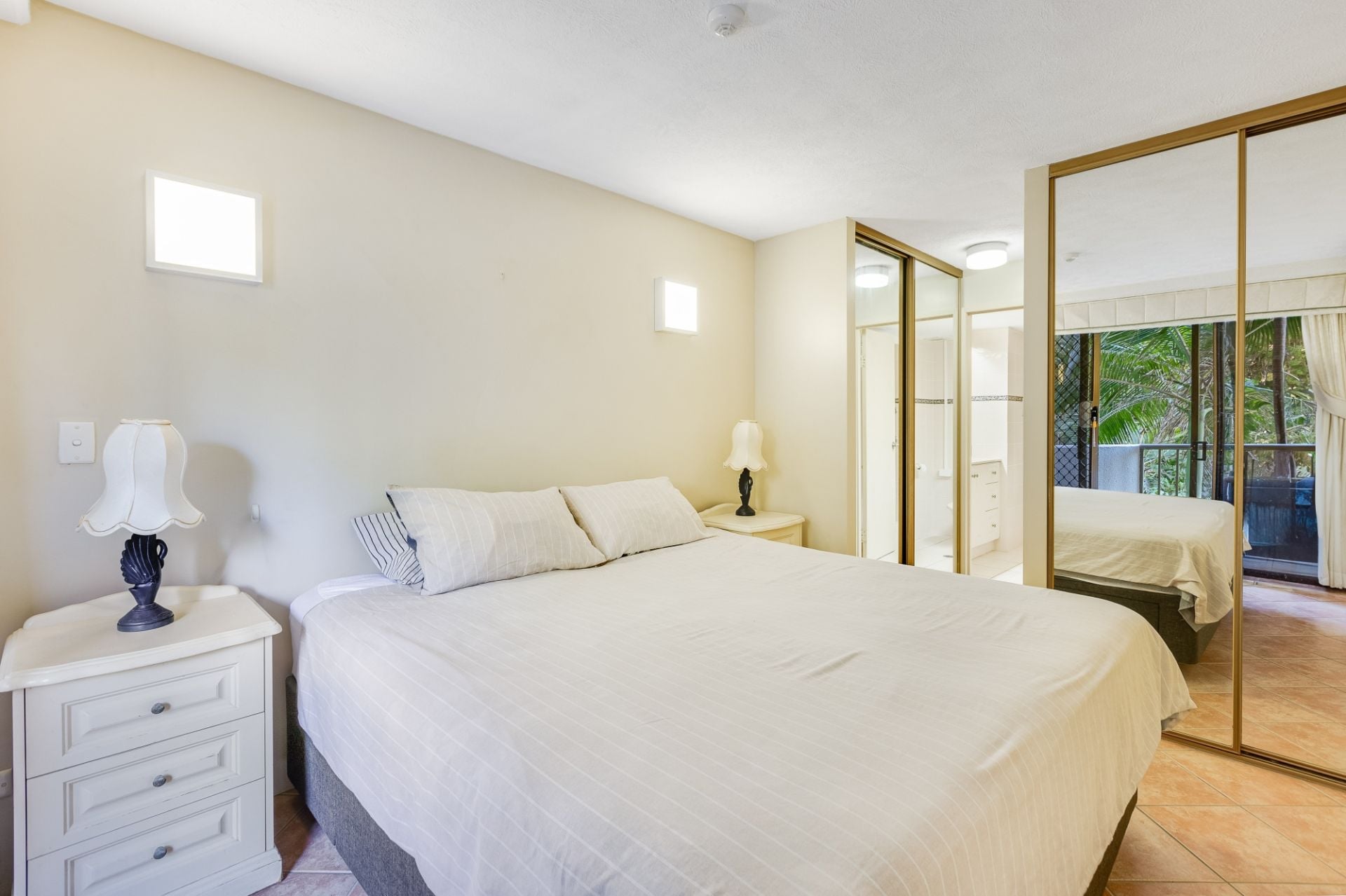 3H/828 Pacific Parade Currumbin QLD, Currumbin - Thumbnail 8
