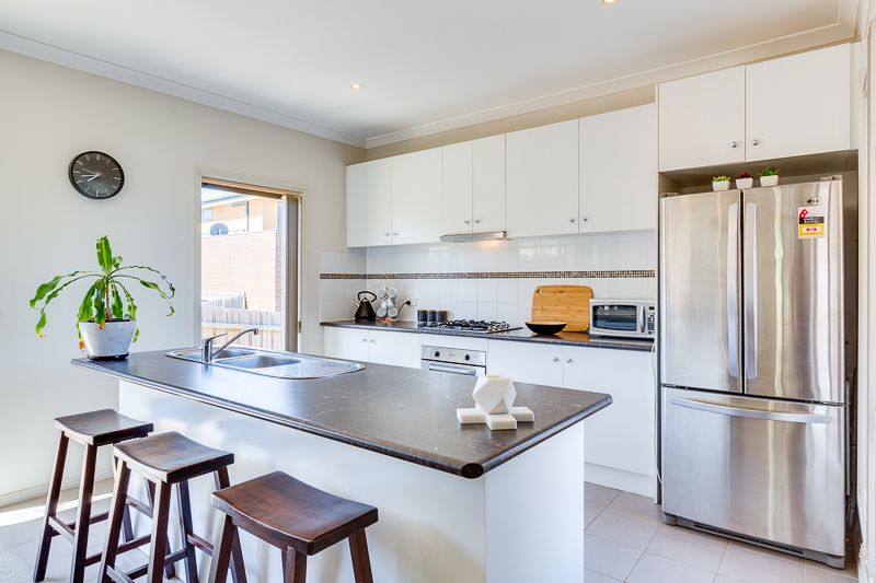 4/10-12 Ross Street, Bacchus Marsh - Thumbnail 6