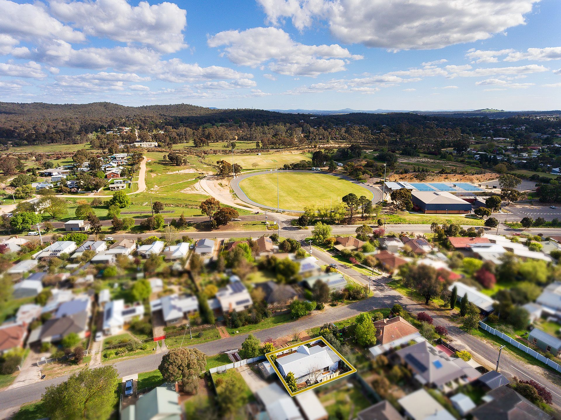 5 Roderick Street, Castlemaine - Thumbnail 4