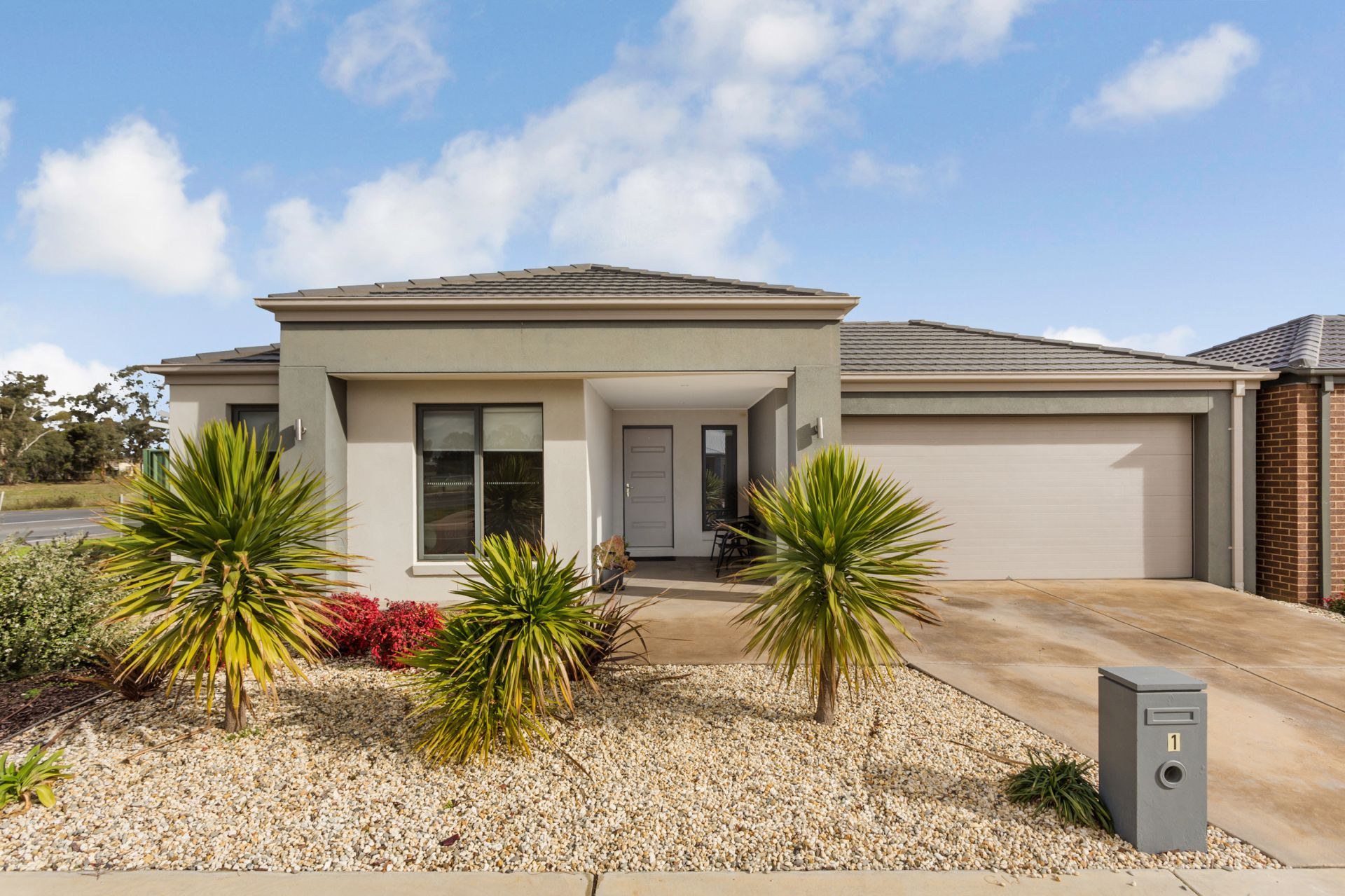 1 Gladeville Drive, Eaglehawk DCK Real Estate