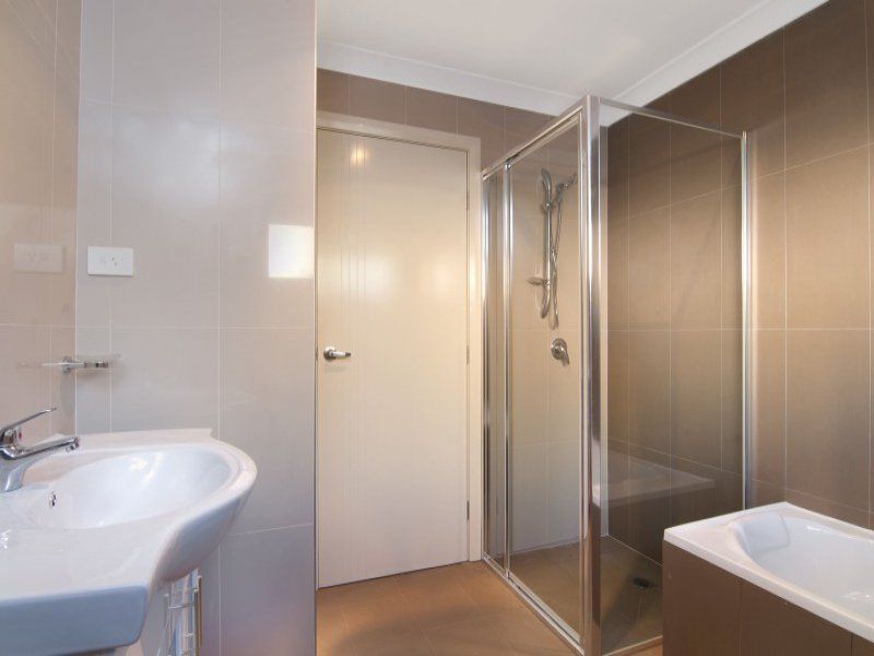 4/6 Martin Place, Dural - Thumbnail 7