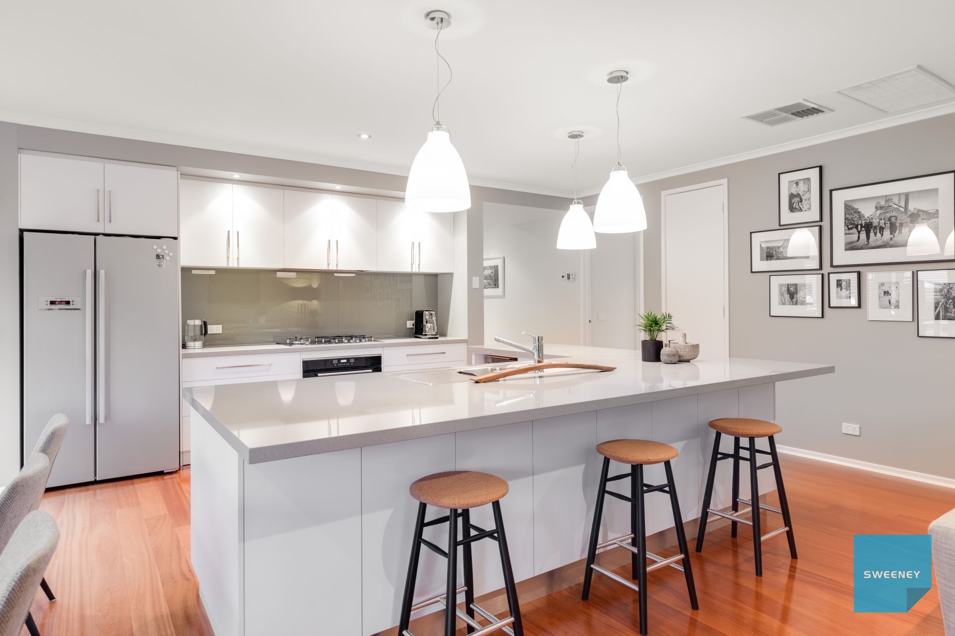 12 Osterley Close, Caroline Springs - Thumbnail 3