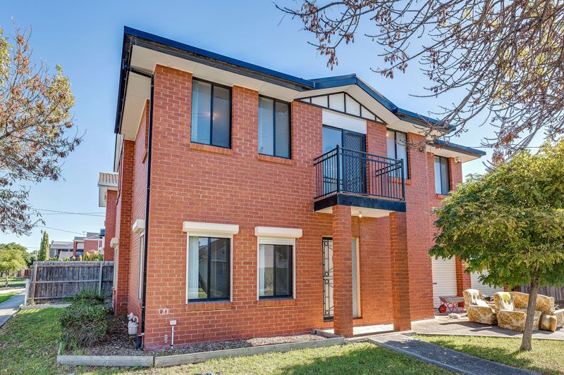 1 Scullin Street, Maidstone - Thumbnail 2