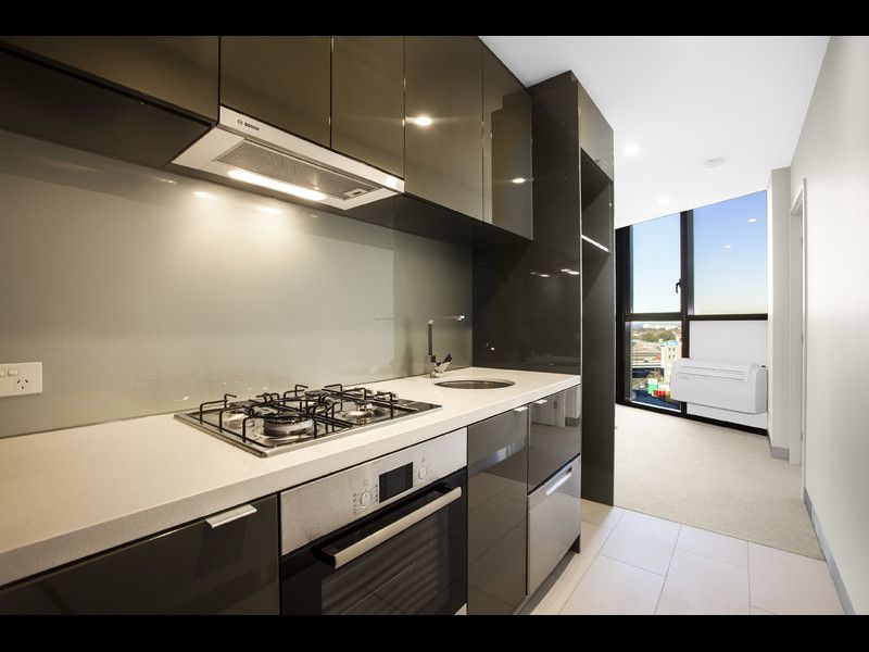 1103/33 Clarke Street, Southbank - Thumbnail 3
