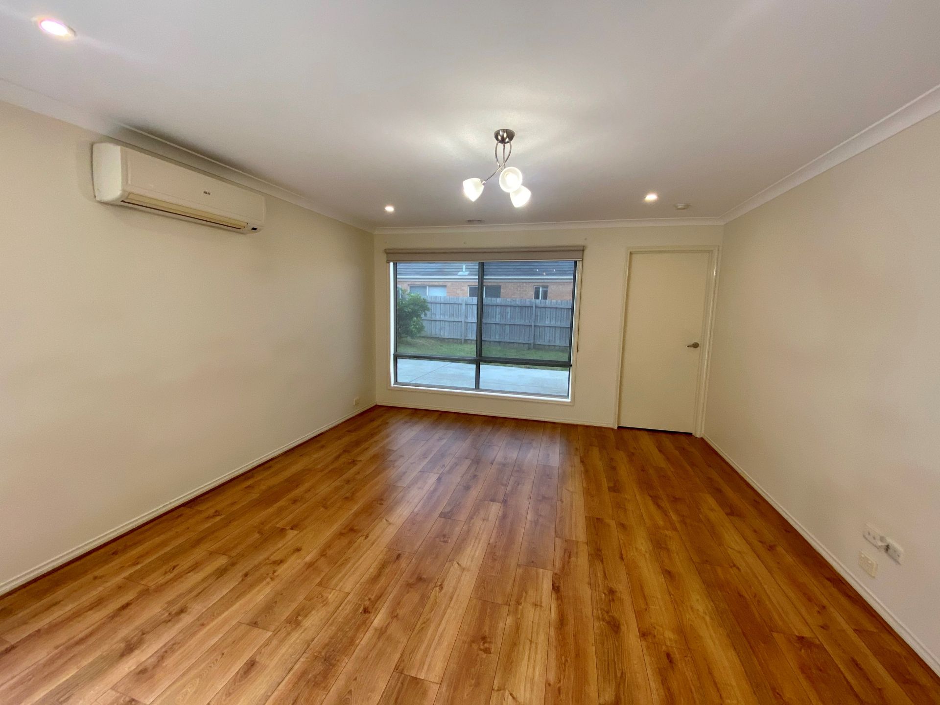 33 Sunnybrae Drive, Mernda Resider Real Estate