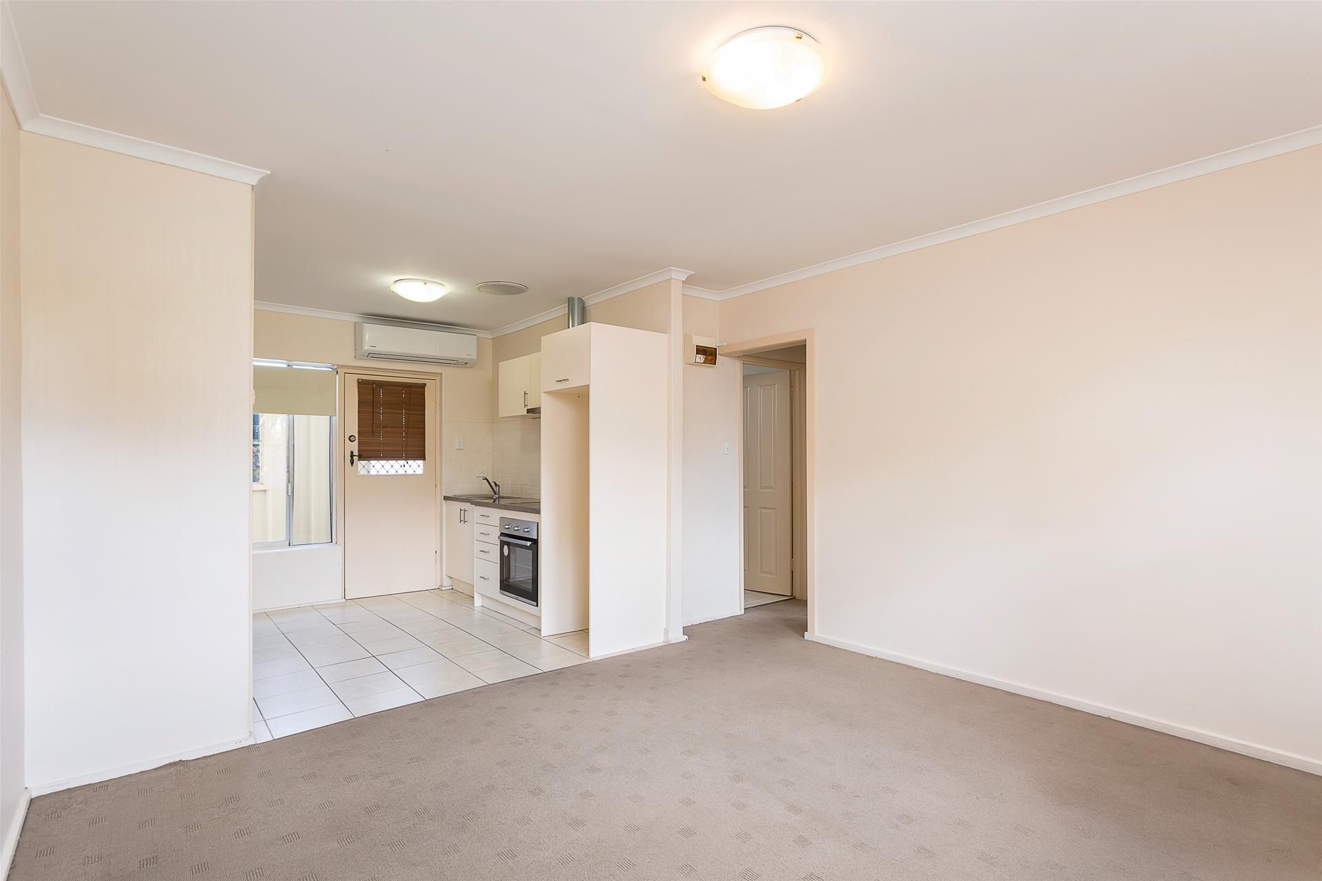 1/7 Hood Street Hillcrest SA, Hillcrest - Thumbnail 6