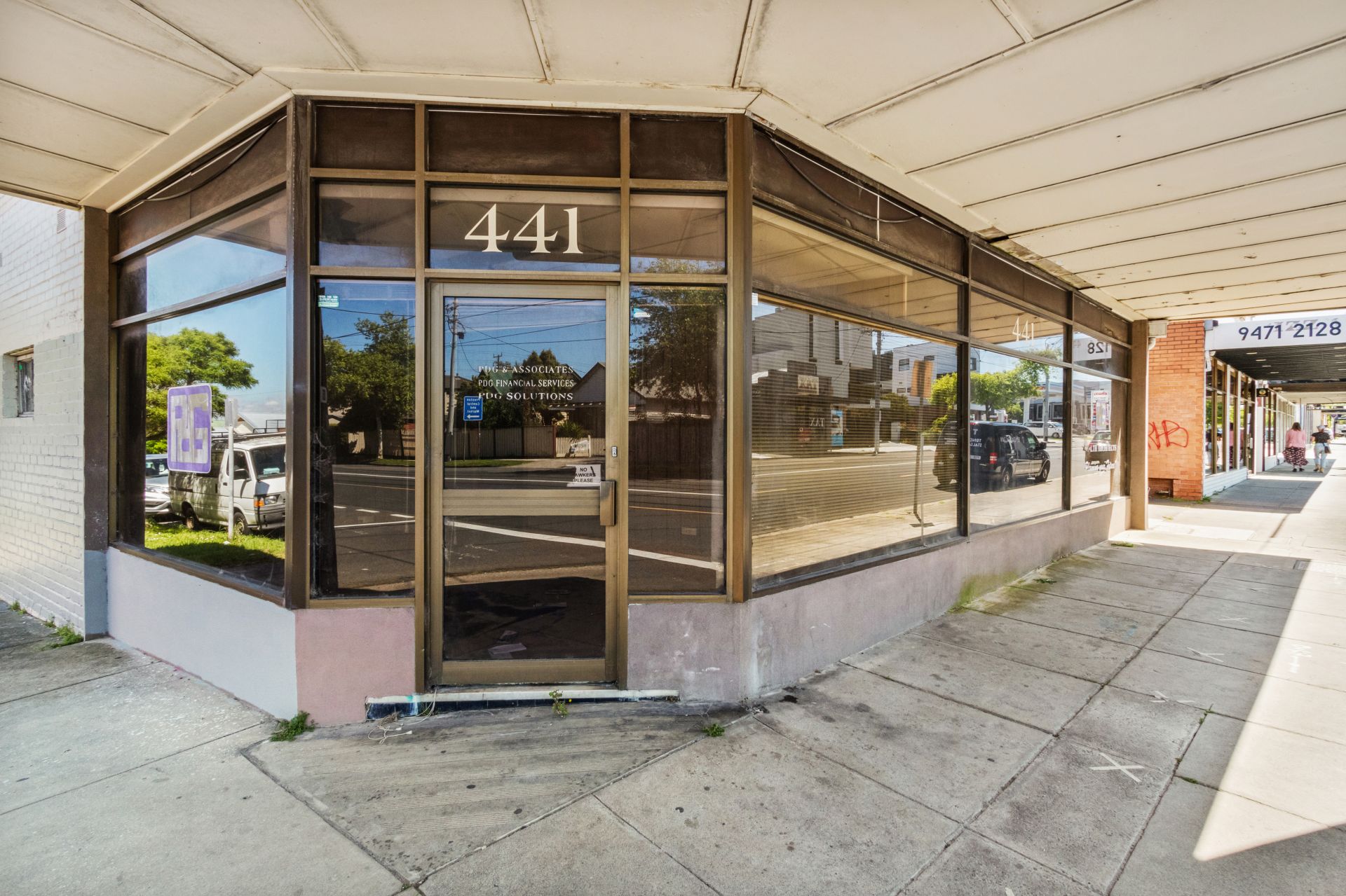 Prime Corner Position With Approved Plans And Permits