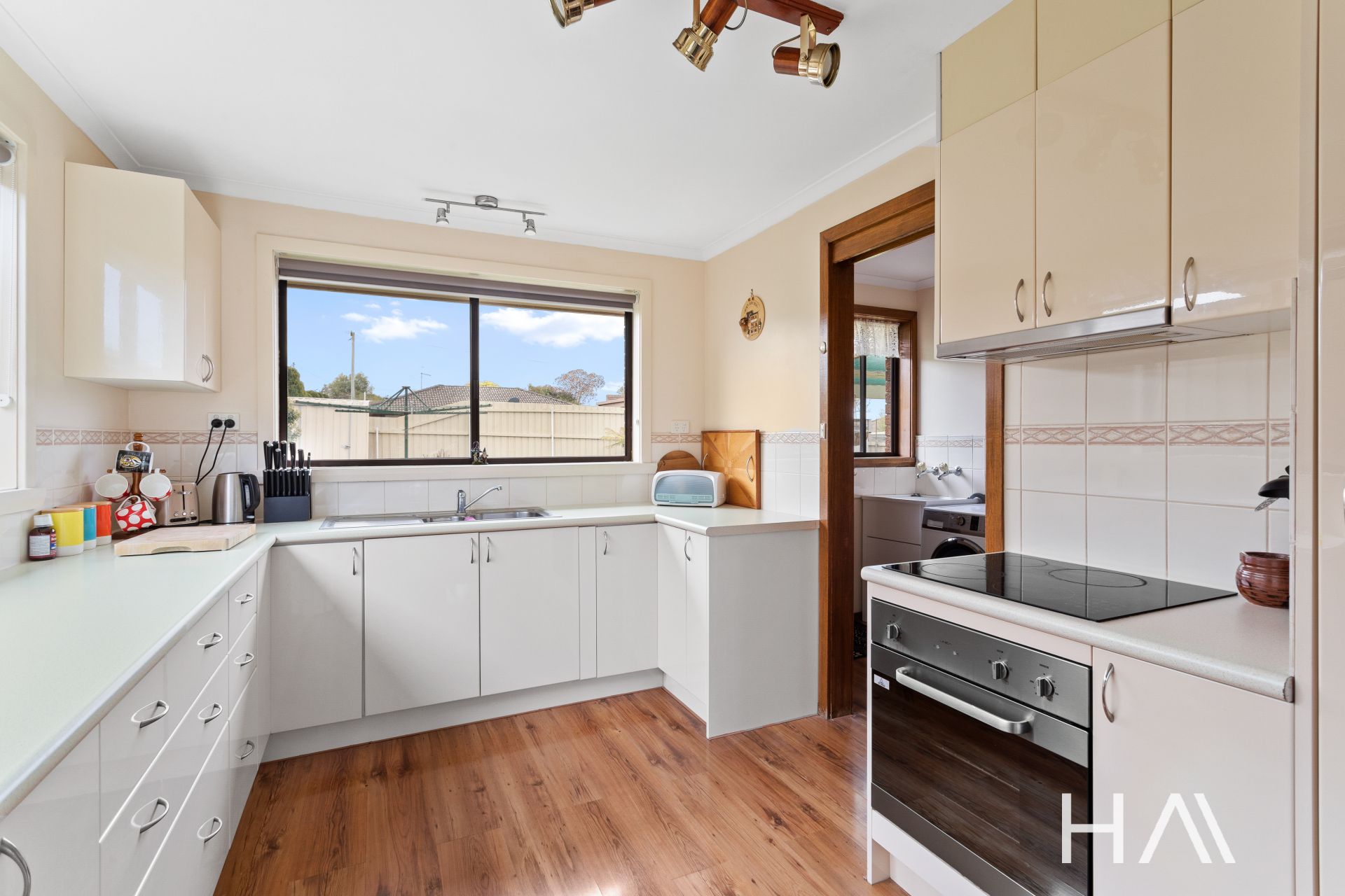 51 Rowland Crescent Summerhill, Summerhill - Thumbnail 8