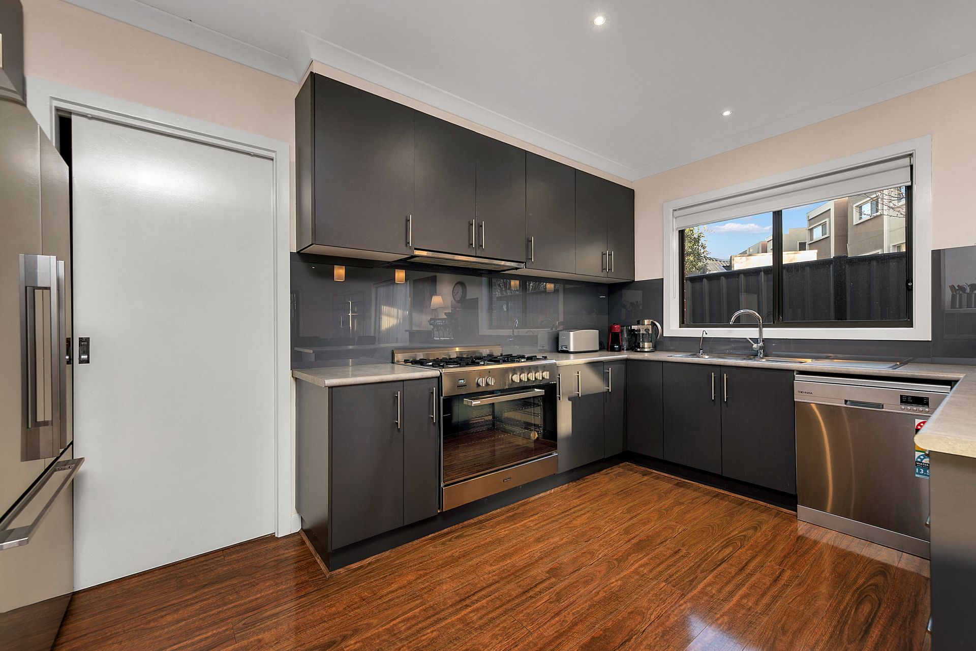 UNDER OFFER