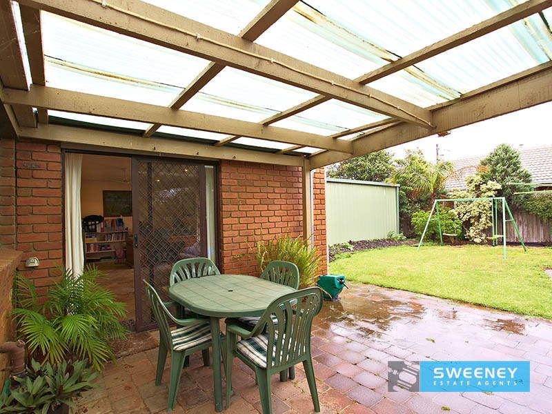 10 Munro Court, Altona Meadows - Thumbnail 8