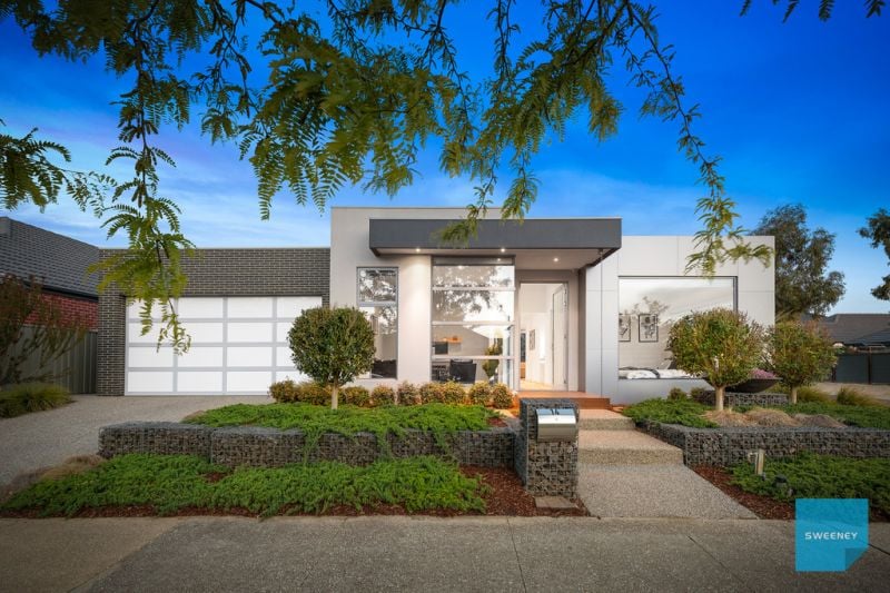 14 The Grange, Caroline Springs - Thumbnail 2