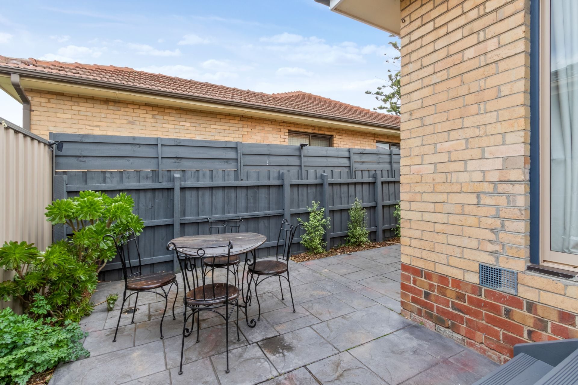 Well-Presented 3-Bedroom House