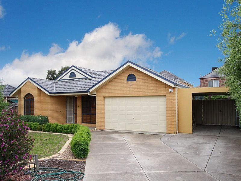8 Luxor Close SOUTH MORANG, South Morang - Thumbnail 3
