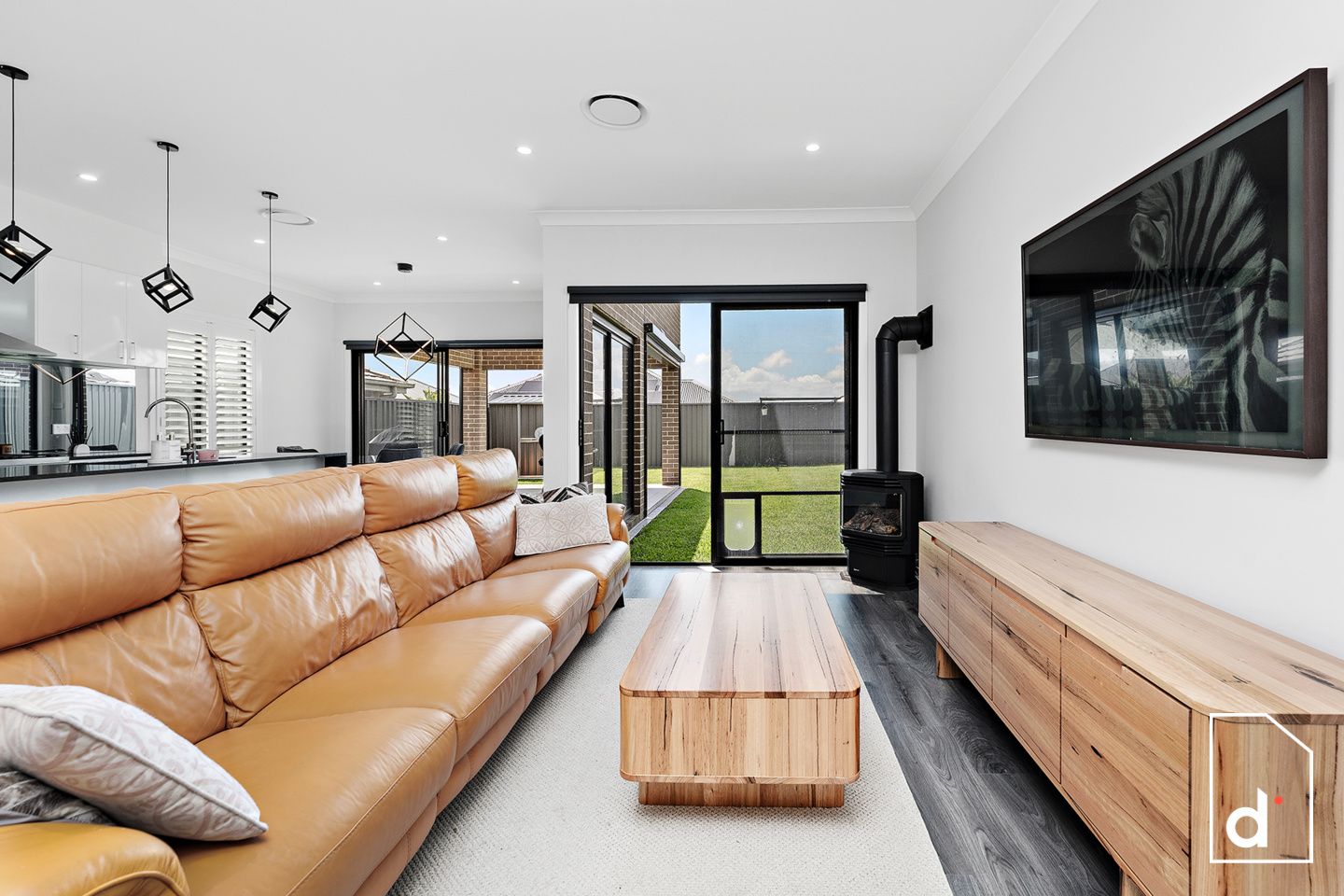 13 Pony Drive, Calderwood NSW