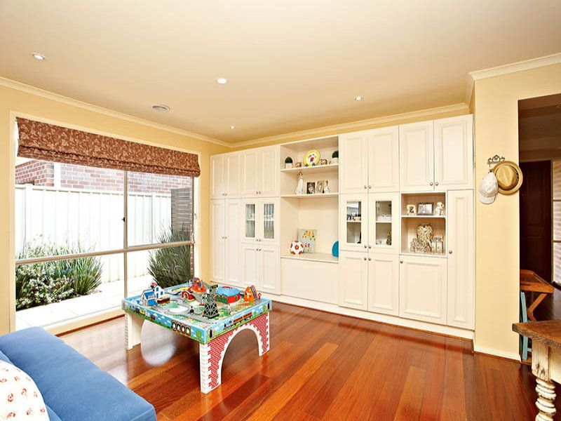 31 Ranmore Grove, Caroline Springs - Thumbnail 5