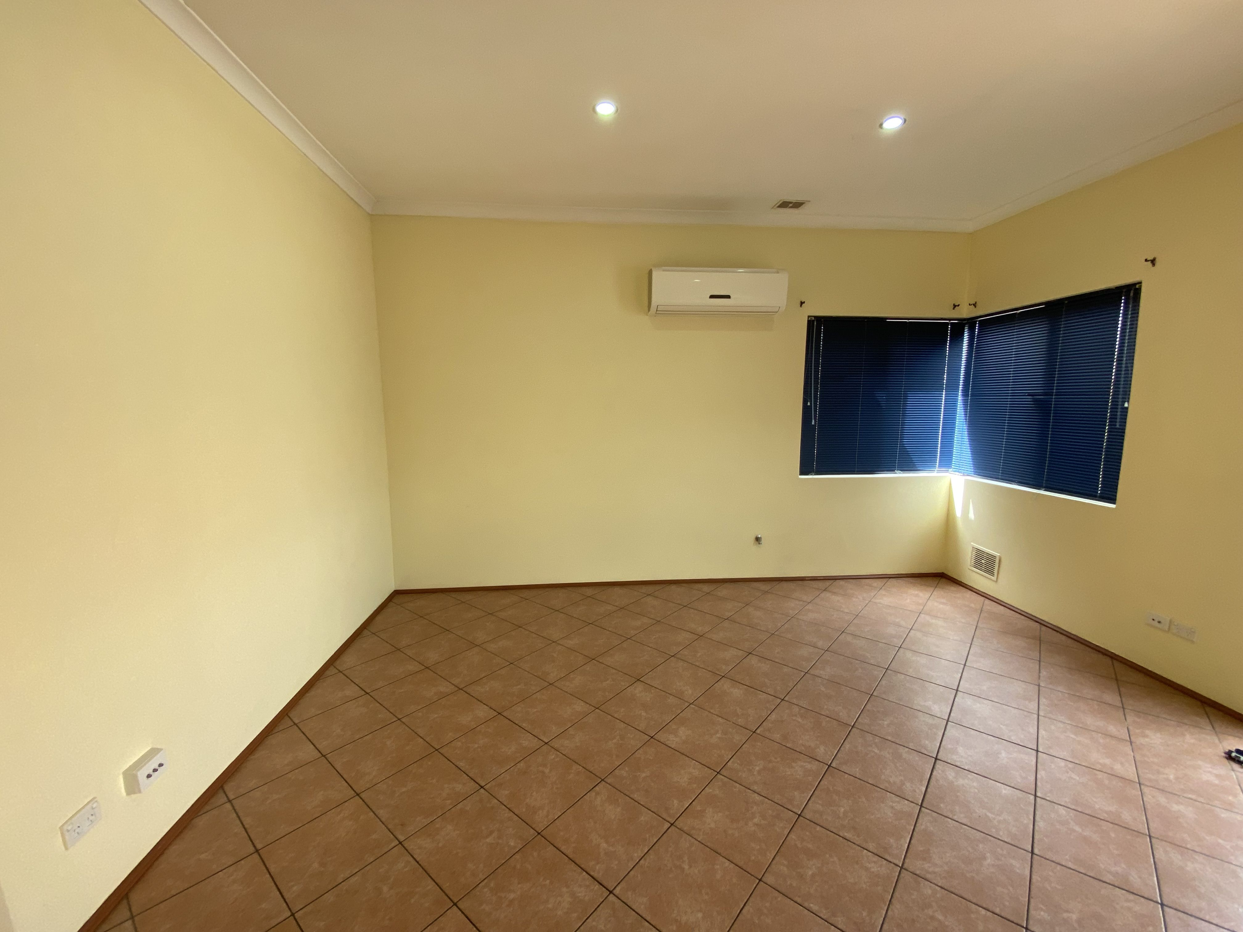 Real Estate For Lease 4/36 Prince Philip Drive South Bunbury , WA